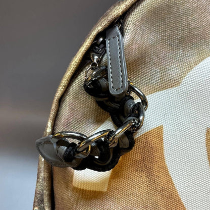 CHANEL 

BACKPACK 

COPY ONE 

RESTOCK 

UNISEX 

150 dhs🇦🇪
Zain17
♥️♥️♥️