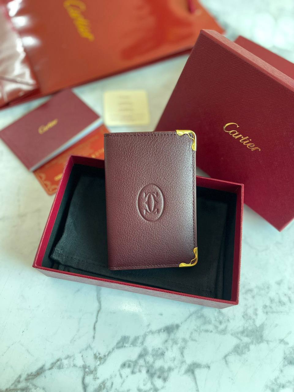 CARTIER                                                   *Wallet*                                                                    *Super master quality*    
320 dhs🪙💚

Zain179
♥️♥️♥️