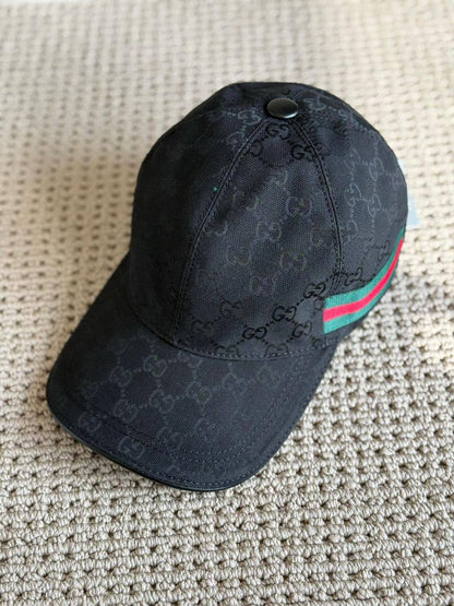 GUCCI - Hermes - Burberry
*Unisex cap 🧢* 
*Master quality* 
180 dhs🇦🇪

Zain179
♥️♥️♥️