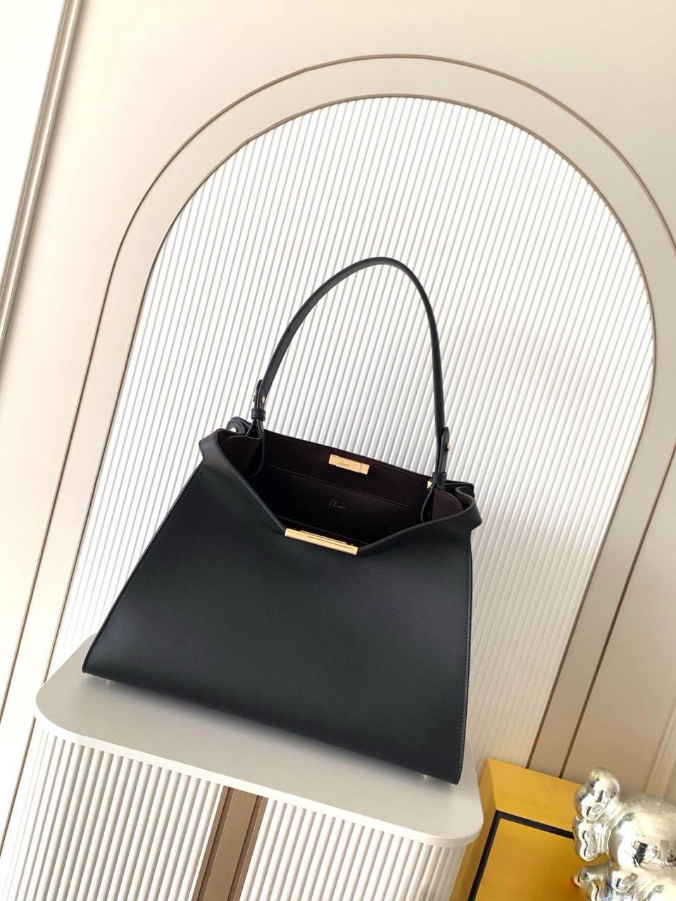 Fendi Picabo 
Super Master
Size : 33 cm
For Price 👇 WhatsApp✅
0568585901 
0507557372
0552275751 Owner Zain 👌

Zain315
♥️♥️♥️
