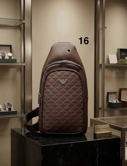 Gucci 
Bags


Good quality 
85 dhs🇦🇪🇦🇪🇦🇪

Zain182
♥️♥️♥️