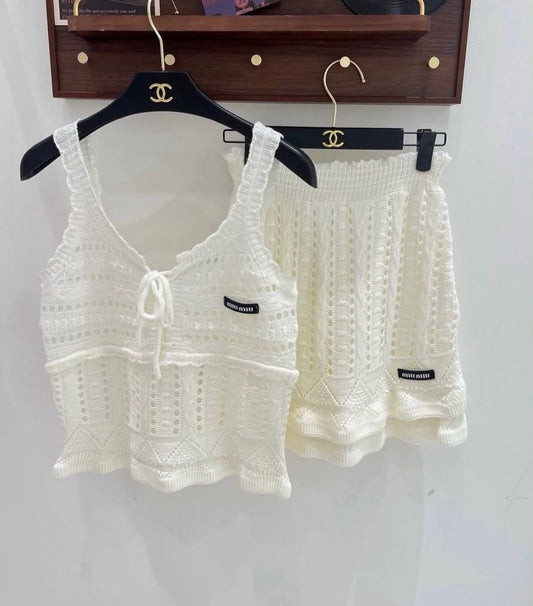 MIU MIU
Women’s Knit Set
Master Quality 
SML
350 dhs✅

Zain276
♥️♥️♥️