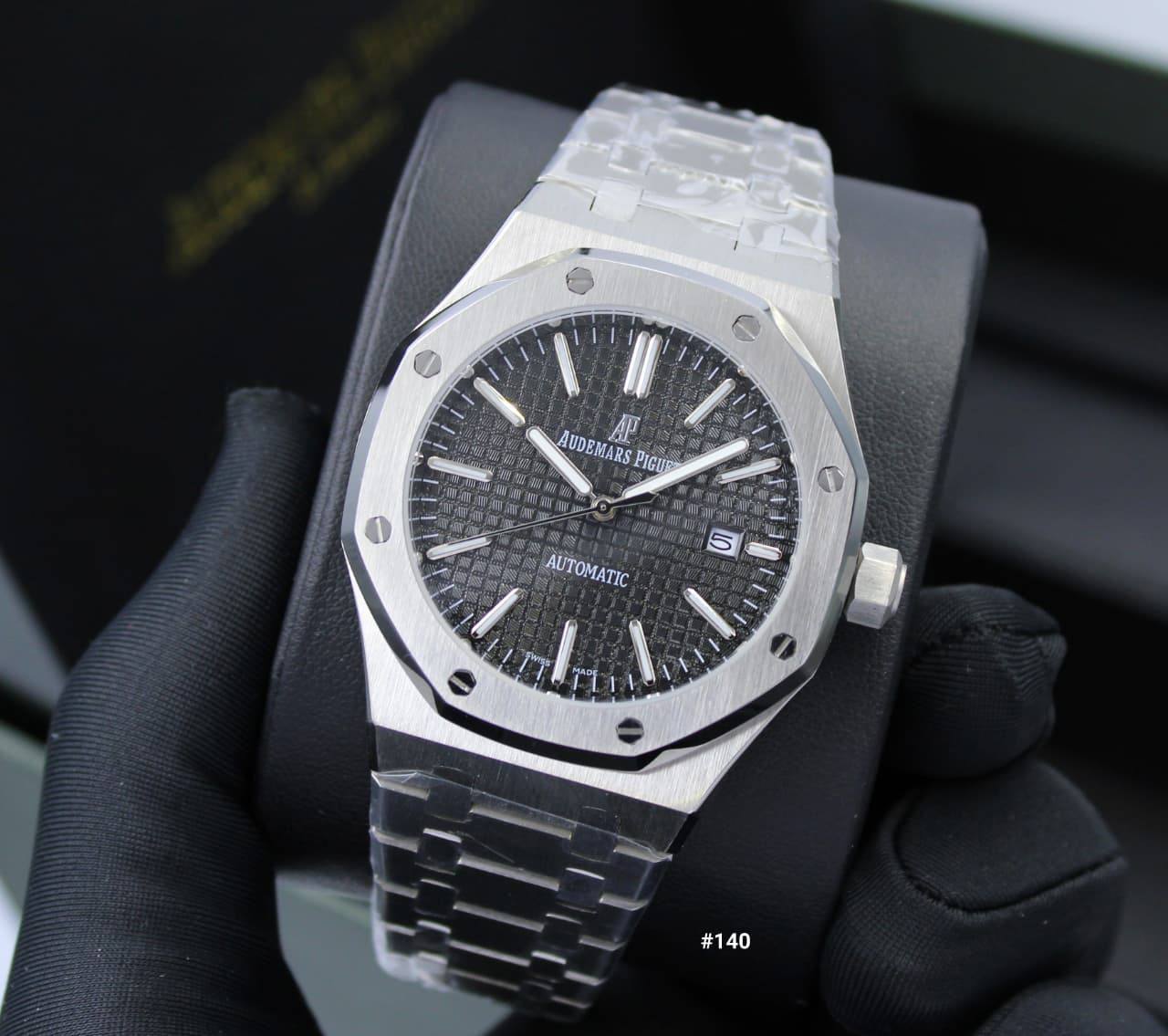 AP MEN AUTOMATIC 41MM

240 dhs✅

Zain58
♥️♥️♥️♥️