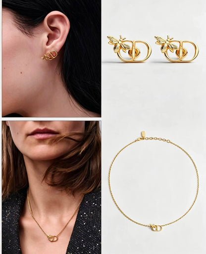 Dior ❤️‍🔥
Necklace 🦋
Earring💥
Bracelet 🐦‍🔥
Master quality 💯
With normal boxes 🗃️ 
155 DHS🇦🇪🇦🇪🇦🇪
With master box 📦 
170 DHS🇦🇪🇦🇪🇦🇪

Zain216
♥️♥️♥️