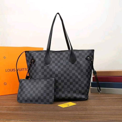 LV
 NEVERFULL 

GOOD QUALITY WITH BOX 🎁
100 dhs✅

Zain295
♥️♥️♥️