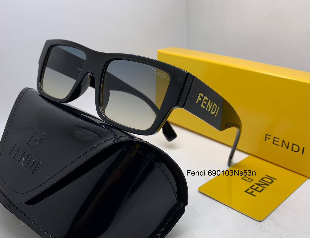 Sunglasses
Prada - Fendi
70 dhs🪙💕

Zain126
♥️♥️♥️