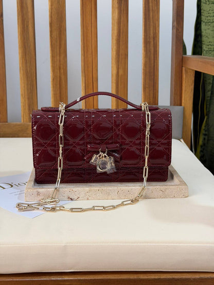 DIOR💫
Super Master Quality ⚡️
Original Packing 🎁
Size 21CM📏

For Price 👇 WhatsApp✅
0568585901 
0507557372
0552275751 Owner Zain 👌

Zain321
♥️♥️♥️