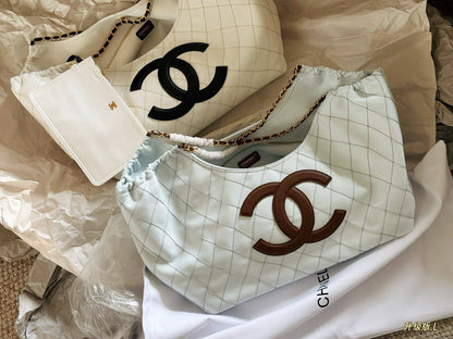 Chanel 💕🥰
Master🌺🌺
43cm🫶🏼🫶🏼 
360 dhs✅

Zain297
♥️♥️♥️