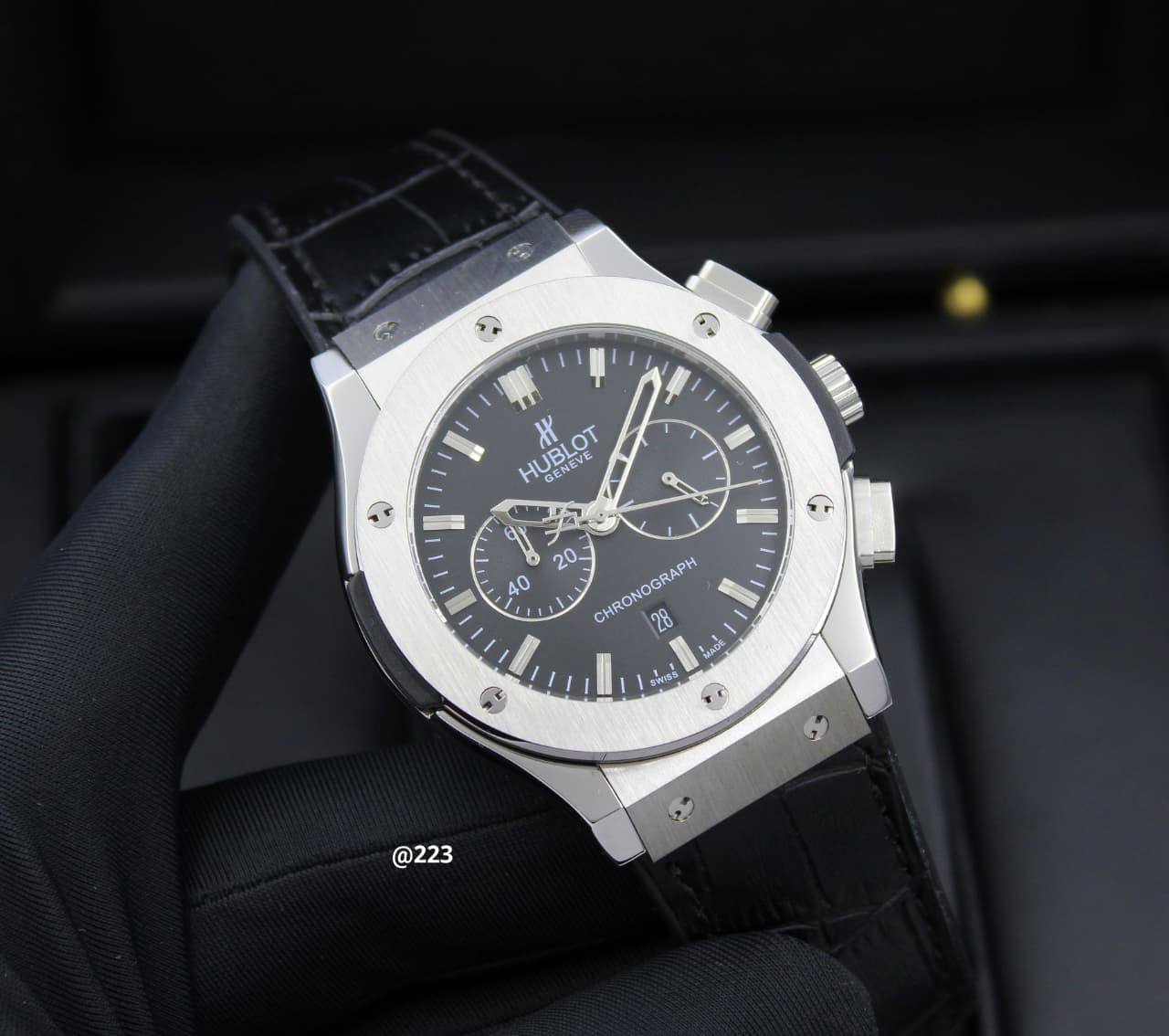 HUBLOT MEN STOPWATCH BATTERY

220 dhs💓

Zain58
♥️♥️♥️