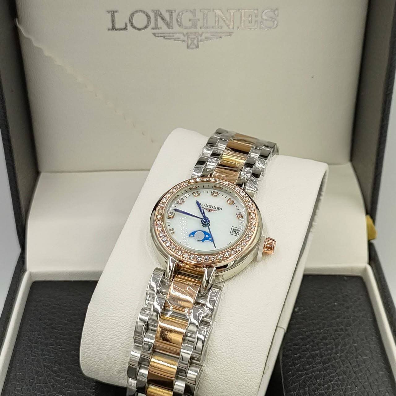 OFFER  Watches
45 dhs💓
GOOD QUALITY 👌

Zain40
♥️♥️♥️