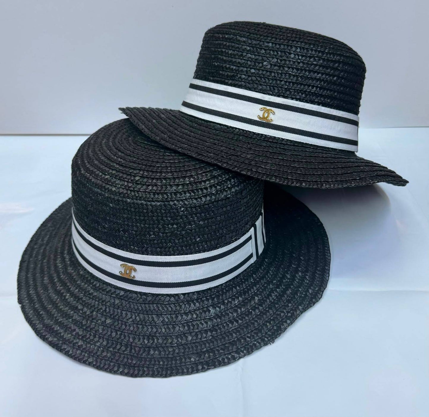 HAT
60 dhs🇦🇪🇦🇪

Zain93
♥️♥️♥️