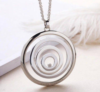 CHOPARD NECKLACE 
LONG MASTER 
80 DHS🇦🇪
WITH BOX AND PAPER BAG
🎁🎁🎁

Zain89
♥️♥️♥️