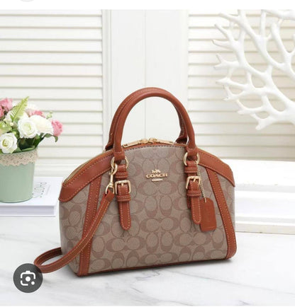 COACH 
GOOD QUALITY 
110 dhs❣️

Zain200
♥️♥️♥️