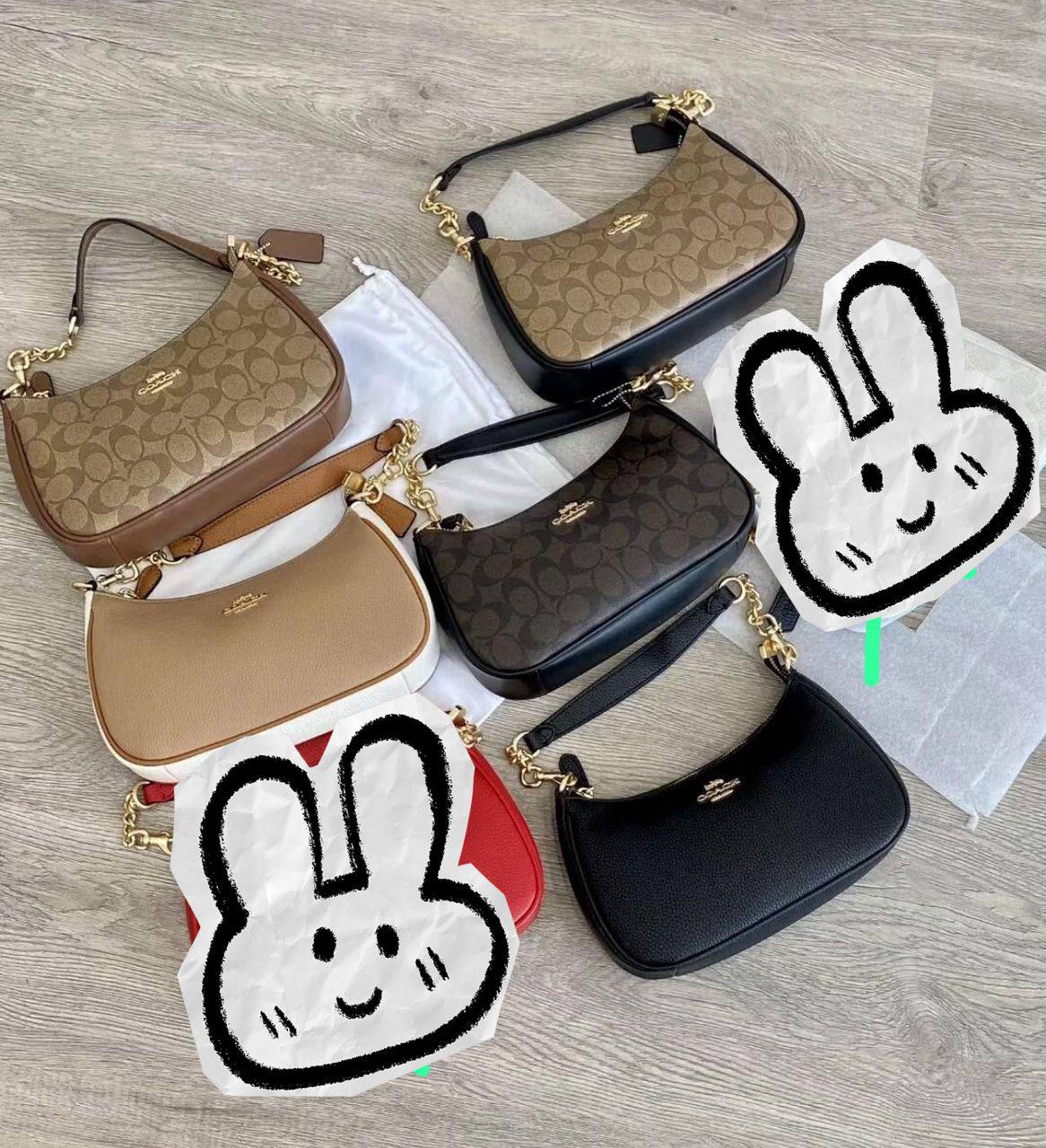 Coach

90 dhs🪙💕

With box
🎁🎁🎁

Zain35
♥️♥️♥️