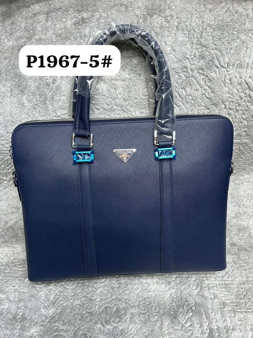Laptop Bags
90 dhs🪙🖤

Zain190
♥️♥️♥️
