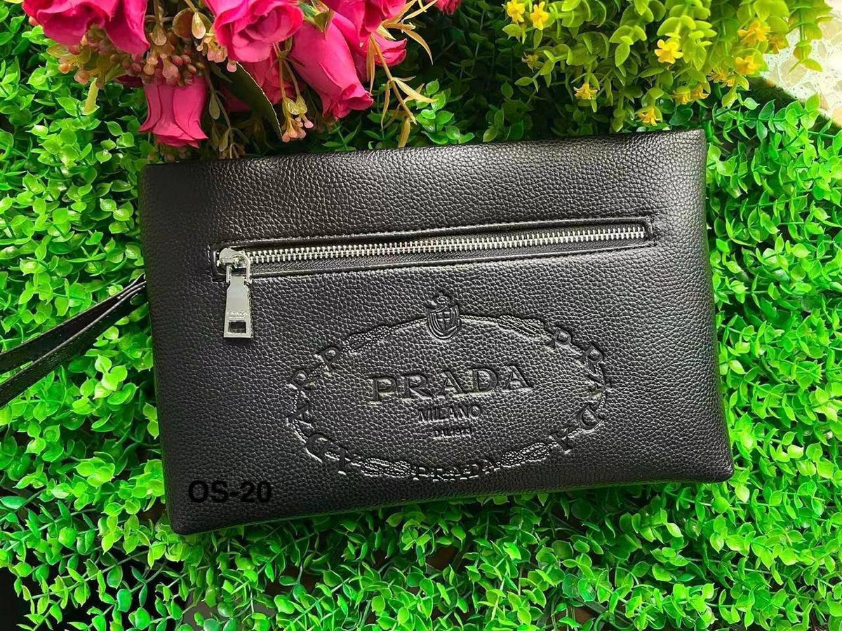 Gucci
Lv
Burberry
Coach
Ysl
Hermes
Prada
Goyard
Fendi

105 dhs🇦🇪🇦🇪🇦🇪

Zain182
♥️♥️♥️