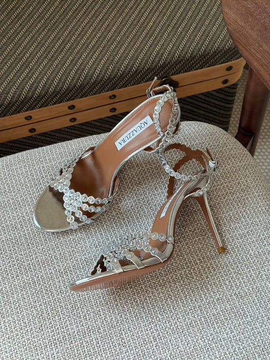 Aquazzura 🩶
Size: 36 to 41
Super master quality 
450 dhs🇦🇪

Zain198
♥️♥️♥️