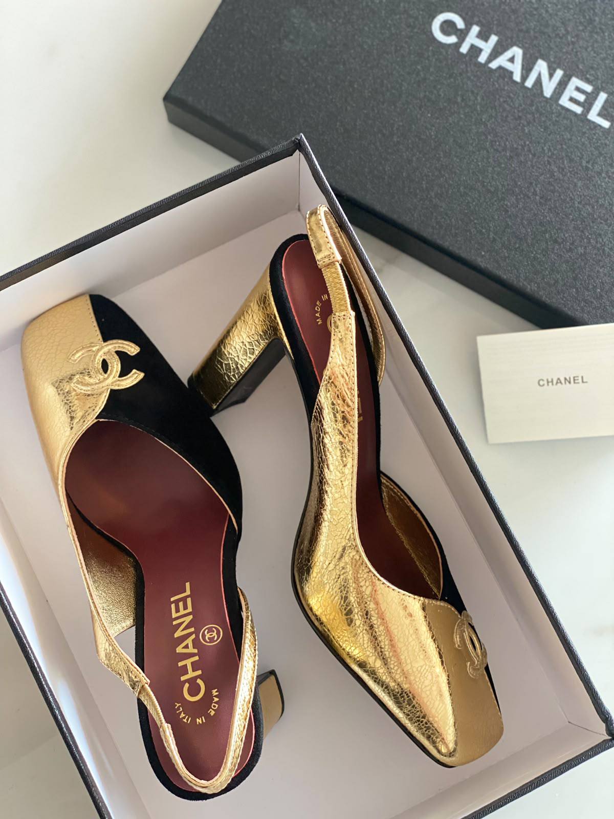 Chanel shoes 

AAA master quality 

Size 37…….41 
480 dhs🇦🇪🇦🇪

Available again

Zain180
♥️♥️♥️