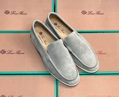 Loro Piana
Size 40 to 45
170 dhs✅✅

Zain337
♥️♥️♥️