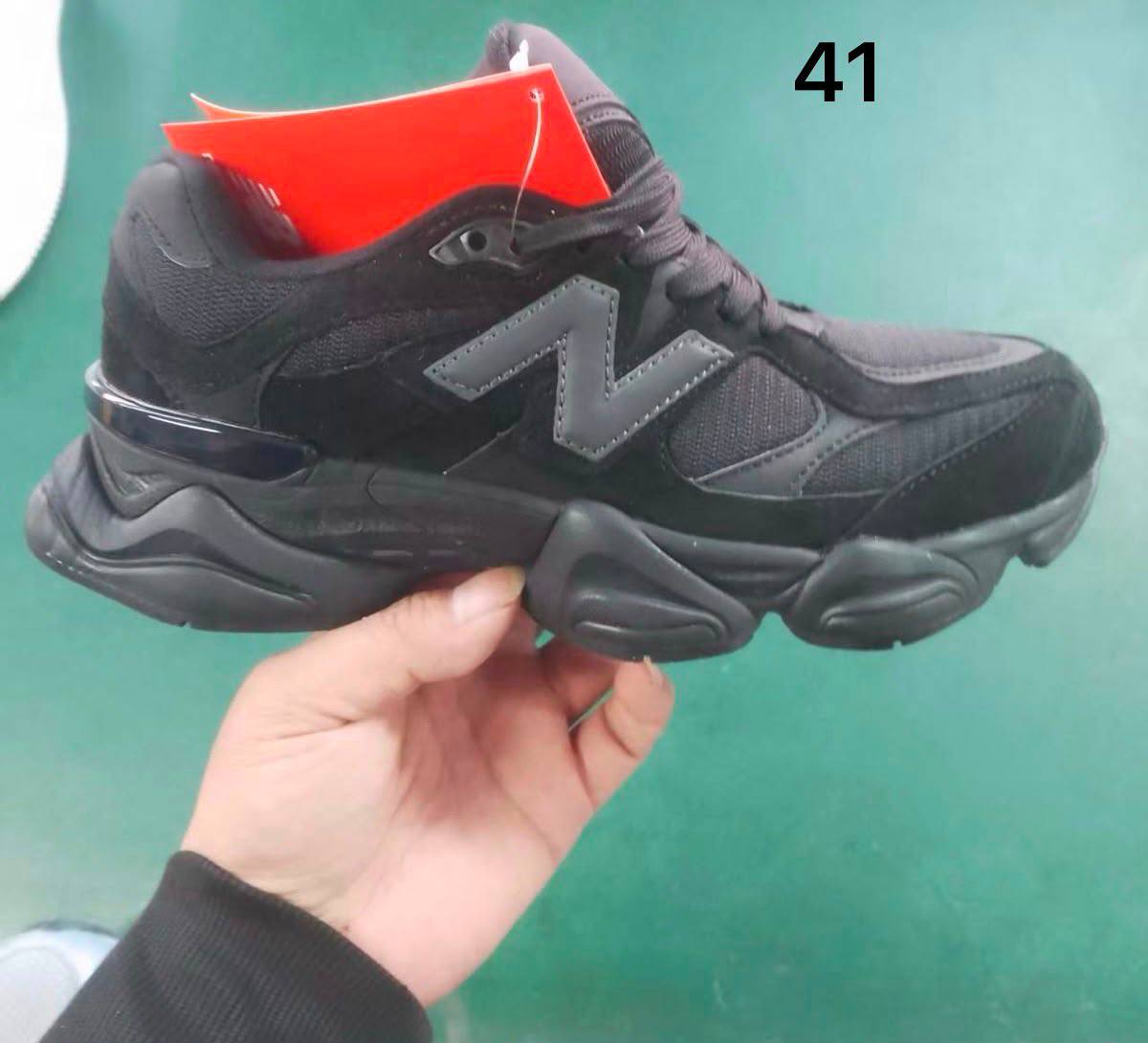 2026 Very good quality
Size  36-45
120 dhs💓

Zain311
♥️♥️♥️