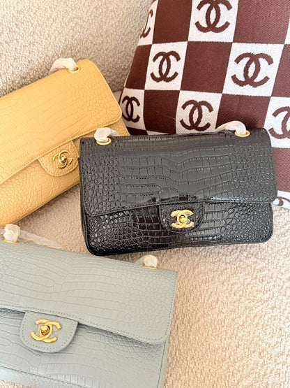 Chanel

290 dhs

Zain134
♥️♥️♥️