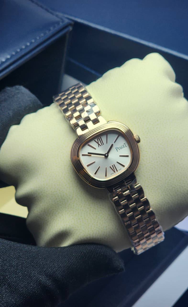 Piaget watch for ladies 
good quality 
260 dhs🪙🖤

Zain59
♥️♥️♥️