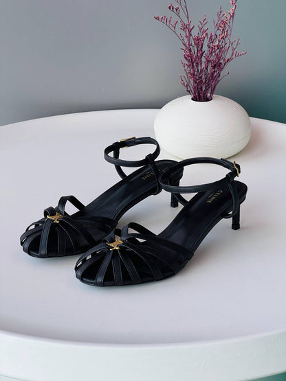 Celine 
36_41
Super high quality* 
470 dhs🪙🌨️

Zain176
♥️♥️♥️
