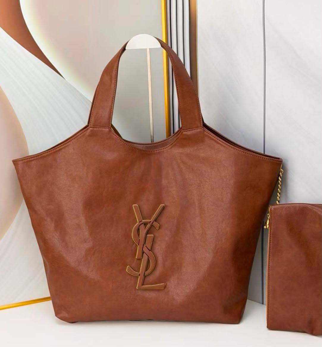 YSL
 MASTER QUALITY 
365 dhs🇦🇪🇦🇪
leather

Zain295
♥️♥️♥️