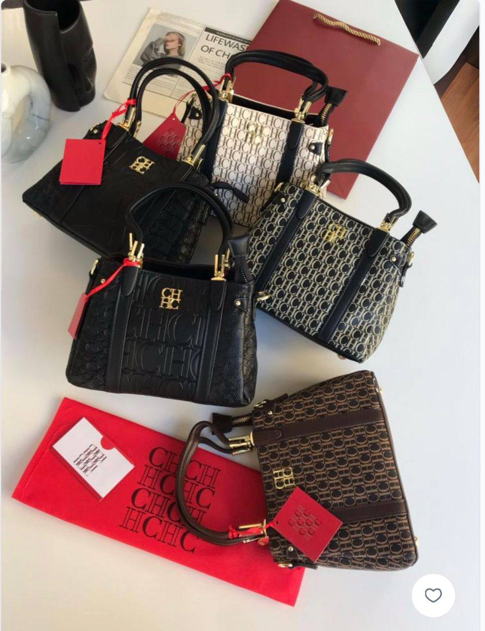 CH

95 dhs❤️

SIZE：22cm

High-quality product

 with a box
🎁🎁🎁

Zain35
♥️♥️♥️