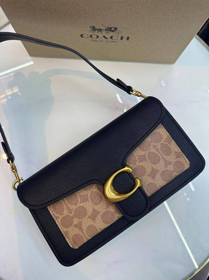 COACH 
90 dhs🪙🌨️

with box
🎁🎁

Zain90
♥️♥️♥️
