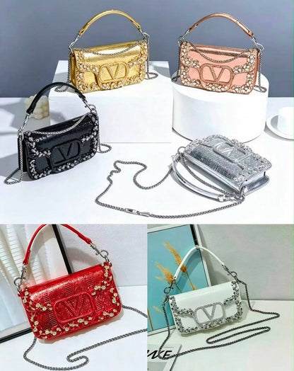 Valentino 

125 dhs🇦🇪🇦🇪

Zain35
♥️♥️♥️
