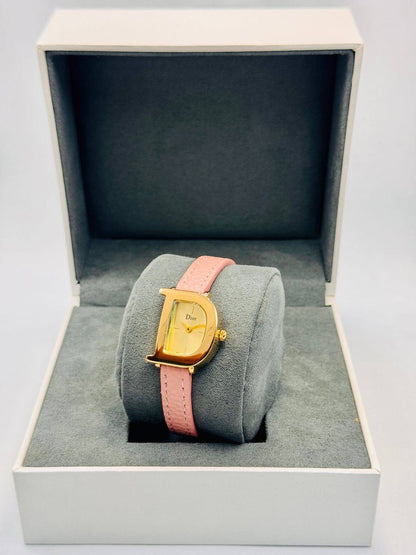 Dior ladies
*New Arrival*🔥
55 dhs🗽

Zain08
♥️♥️♥️