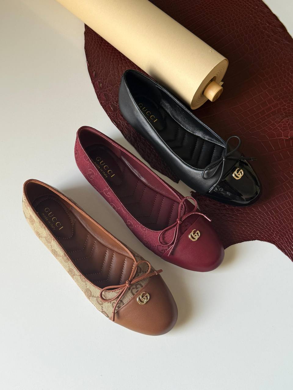 Chanel
Super Master
Size 36 to 41
410 dhs✅

Zain288
♥️♥️♥️