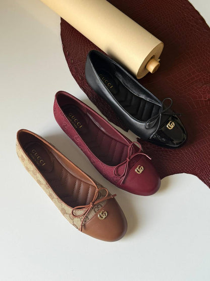 Chanel
Super Master
Size 36 to 41
410 dhs✅

Zain288
♥️♥️♥️