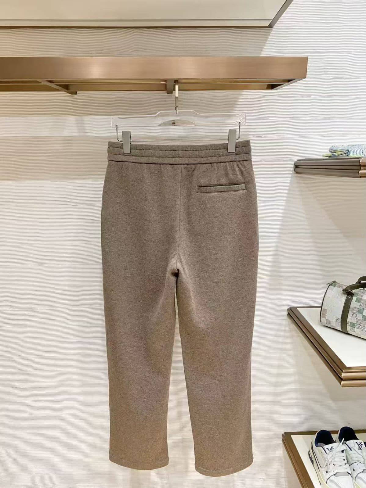 DIOR

Super Master quality

Sizes:M L XL 2XL 3XL

950 dhs🇦🇪🇦🇪🇦🇪

Zain330
♥️♥️♥️