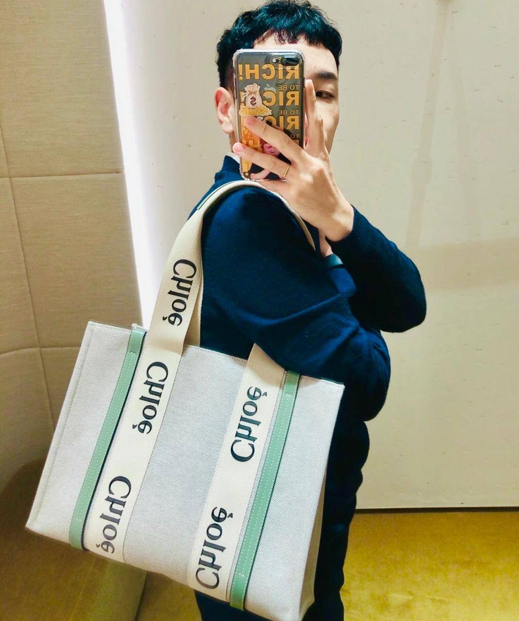 Chloe good quality 
100 dhs🇦🇪🇦🇪
Size: 46cm

Zain295
♥️♥️♥️