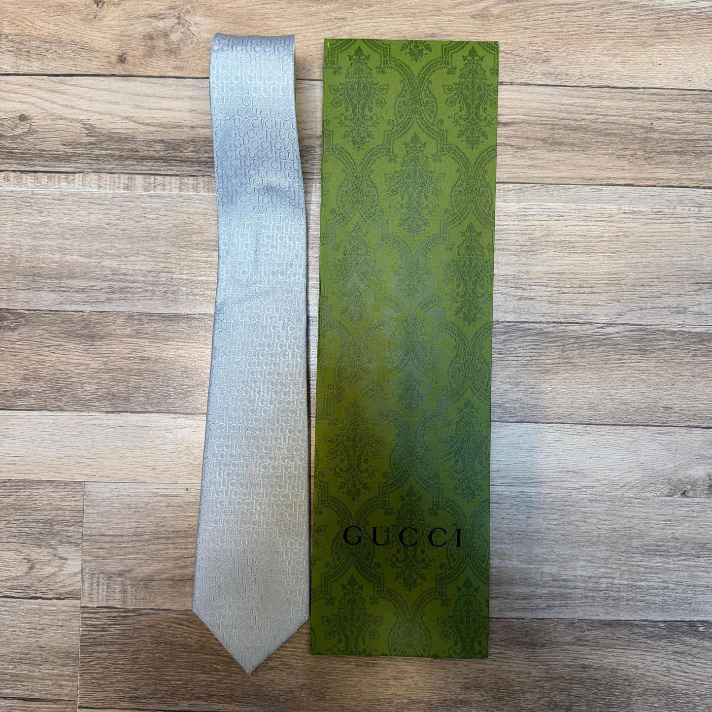 TIE

*MASTER QUALITY*

190 dhs🌺

Zain202
♥️♥️♥️
