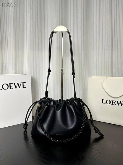 Loewe
Master ++++
270 dhs🪙🌨️

Zain153
♥️♥️♥️