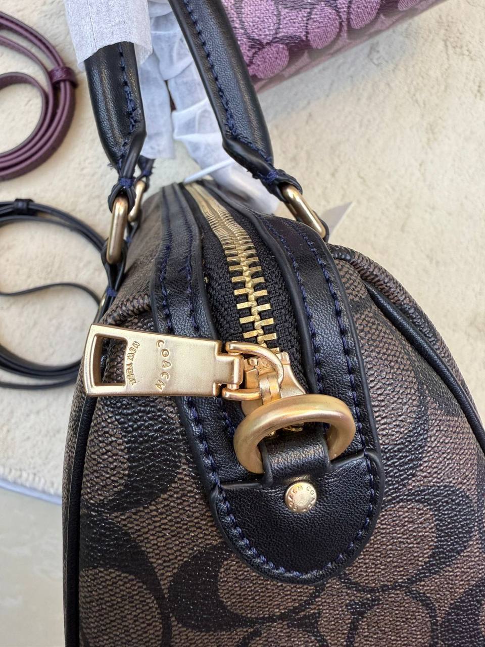 COACH 
GOOD QUALITY 💯
90 dhs🪙🌨️
WITH BOX 📦

Zain28
♥️♥️♥️