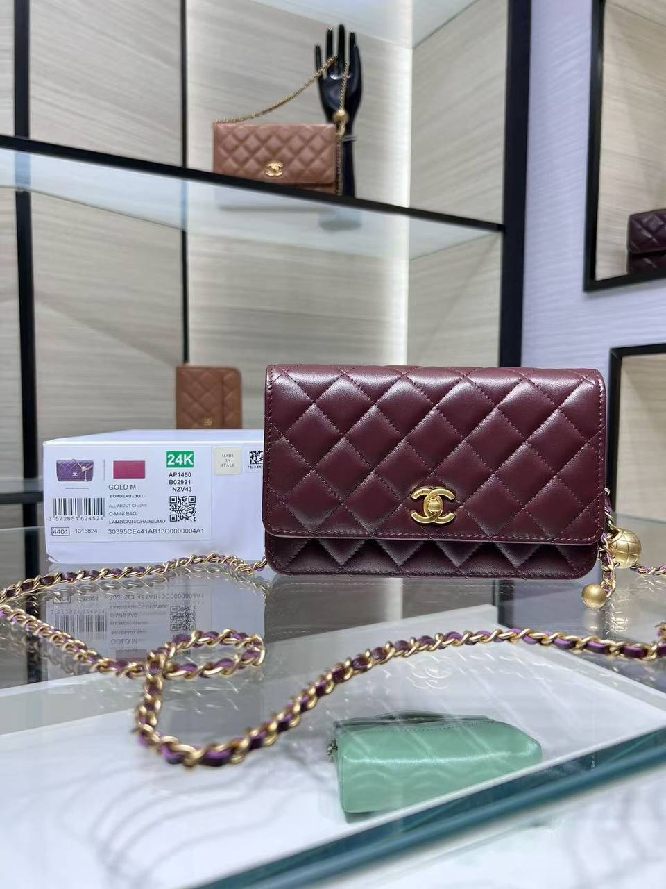 Chanel CC Pearl Crush Wallet On Chain✅*
*Size 20 cm*
For Price 👇 WhatsApp✅
0568585901 
0507557372
0552275751 Owner Zain 👌

Zain274
♥️♥️♥️