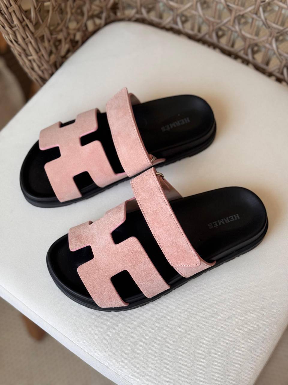 🩶 HERMES 🩶
✨ New Collection
👠 36–41
💎 Premium Quality
🔥 Super Master
450 dhs💛

Zain198
Zain309
♥️♥️♥️