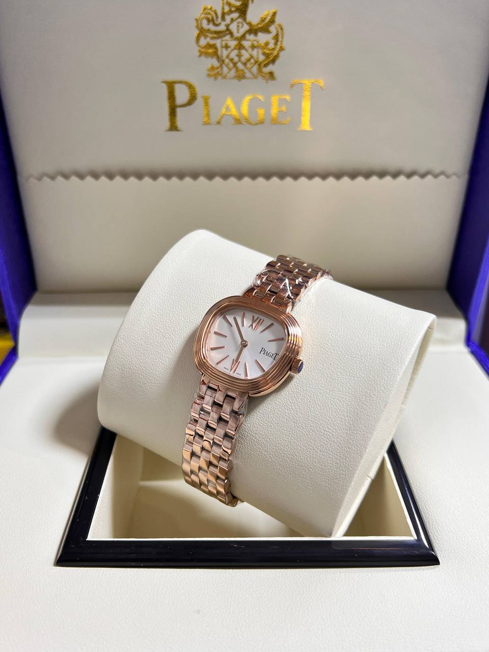 Piaget   

master quality 

with box paper bag
🎁🎁🎁

280 dhs🪙🌨️

Zain85
♥️♥️♥️