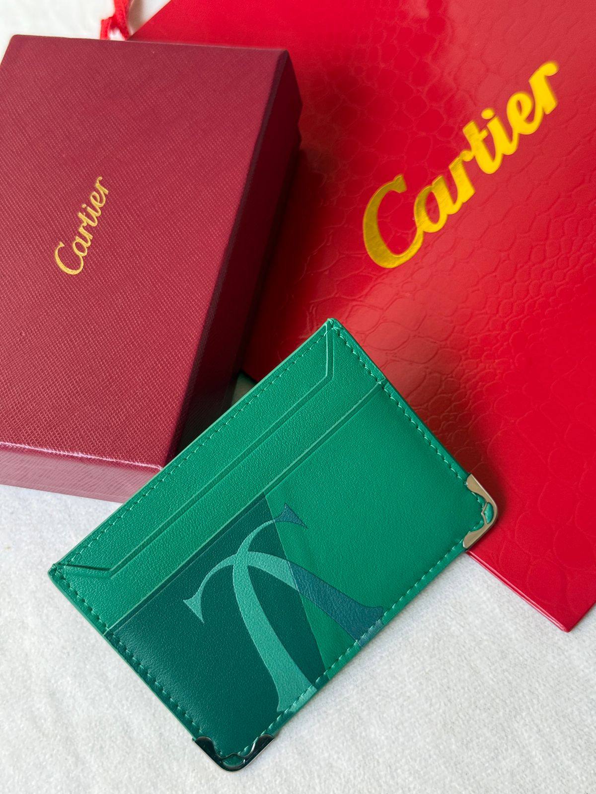 Cartier
💝*Super Master*💝
260 dhs✅

Zain275
♥️♥️♥️