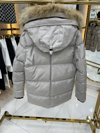 CANADA GOOSE

Super Master quality

Sizes:S M L XL 2XL

1250 DHS🇦🇪🇦🇪

Zain330
♥️♥️♥️