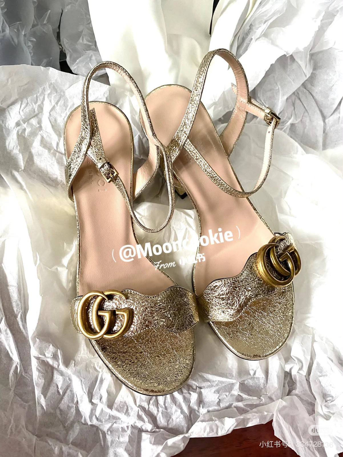 Gucci

36-41

130 dhs🇦🇪🇦🇪

Zain145
♥️♥️♥️