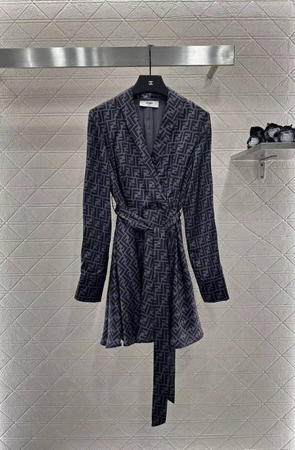 *New collections🥰💕   
190 dhs✅
*good  quality  
*Sizes:S M L * 
*AVAILABLE NOW*

Zain231
♥️♥️♥️