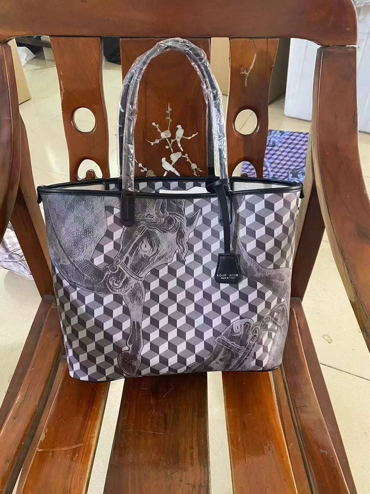 Noir

105 dhs

Zain143
♥️♥️♥️