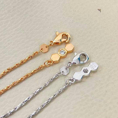 Chaumet set 💎
Necklace 
Earrings 
Ring 💍 
Master quality 

*180* AED normal  box 📦

Zain48
♥️♥️♥️