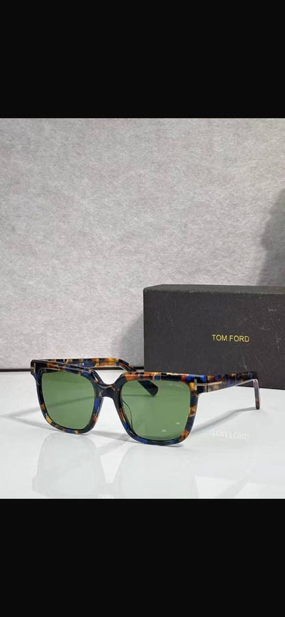 *SUNGLASSES WOMEN*

*MASTER QUALITY*

320 dhs✅

Zain202
♥️♥️♥️