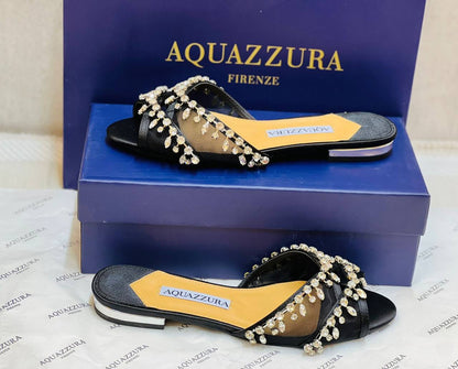 AQUAZZURA  
     FLAT    SLIPPER
SIZE 36-41 AVAILABLE 
150 dhs🪙🌨️
          GOOD QUALITY 😍

Zain88
♥️♥️♥️
